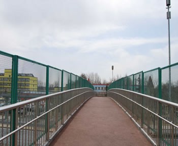 温州北京天桥防抛网使用案例
